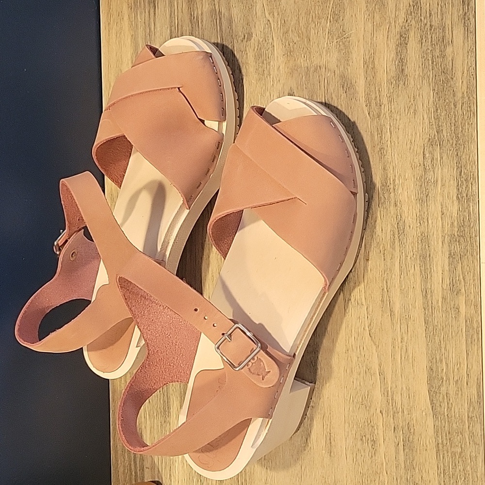 Sandgrens Monroe Clogs in Blush Nubuck, Size 40